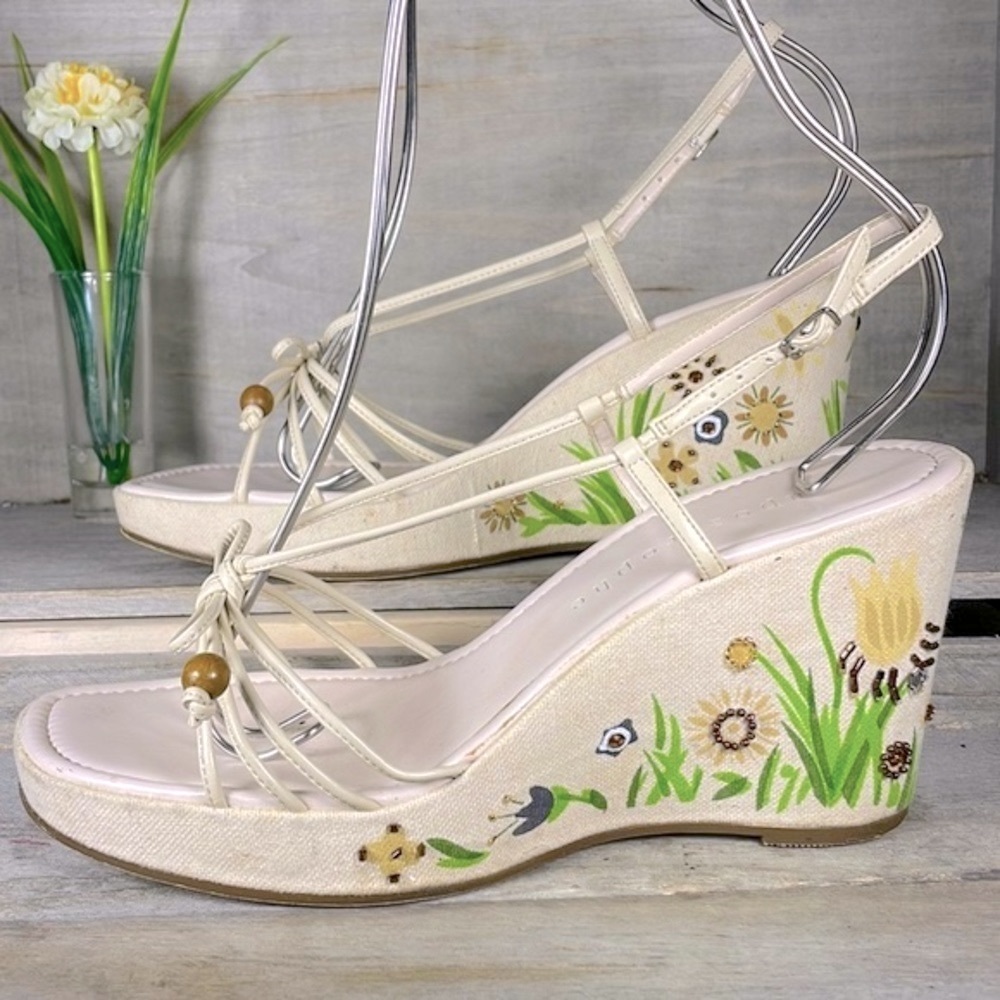 Apostrophe Artistic Painted Stephanie Beaded Wedges Sandals Shoes